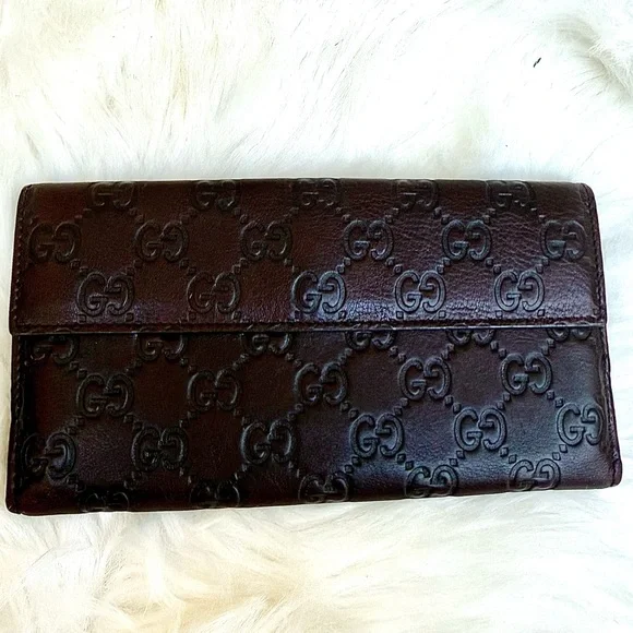 Gucci GG Guccissima leather long wallet